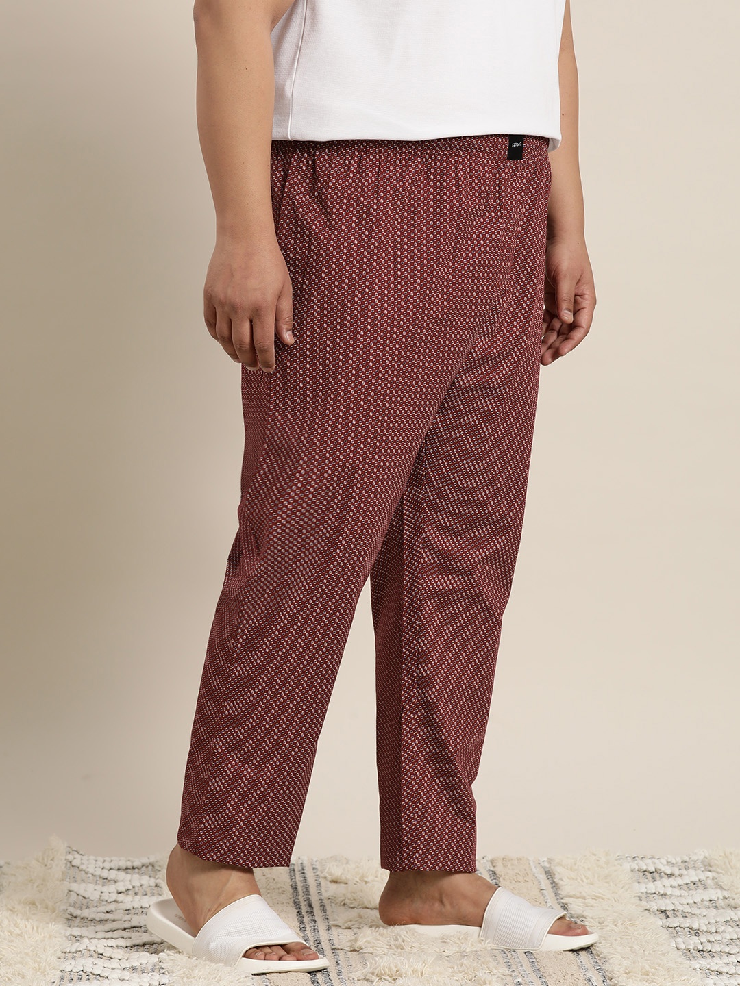 Sztori Men Plus Size Pure Cotton Printed Lounge Pants, Maroon