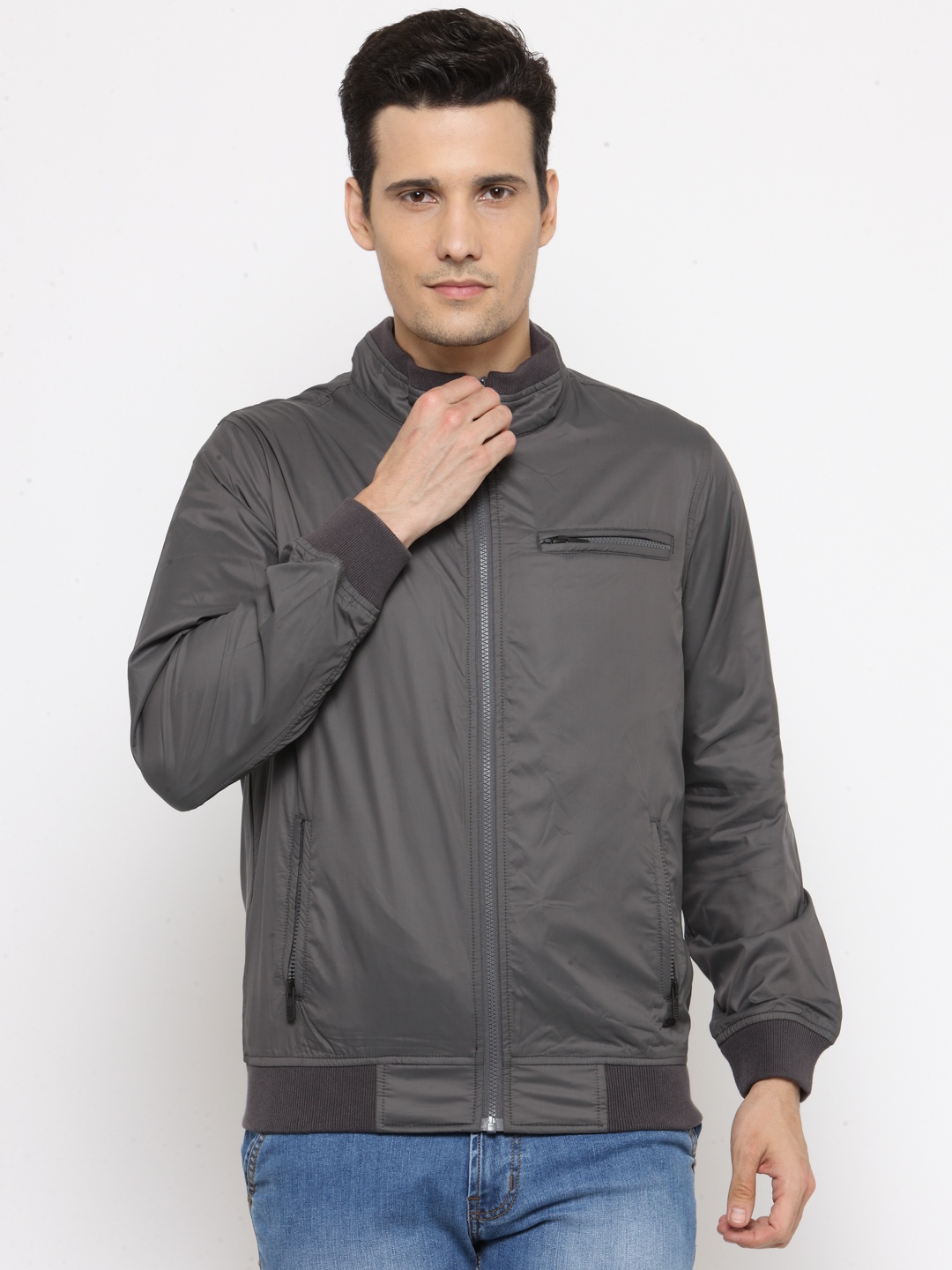 

Parx Men Grey Solid Tailored Jacket