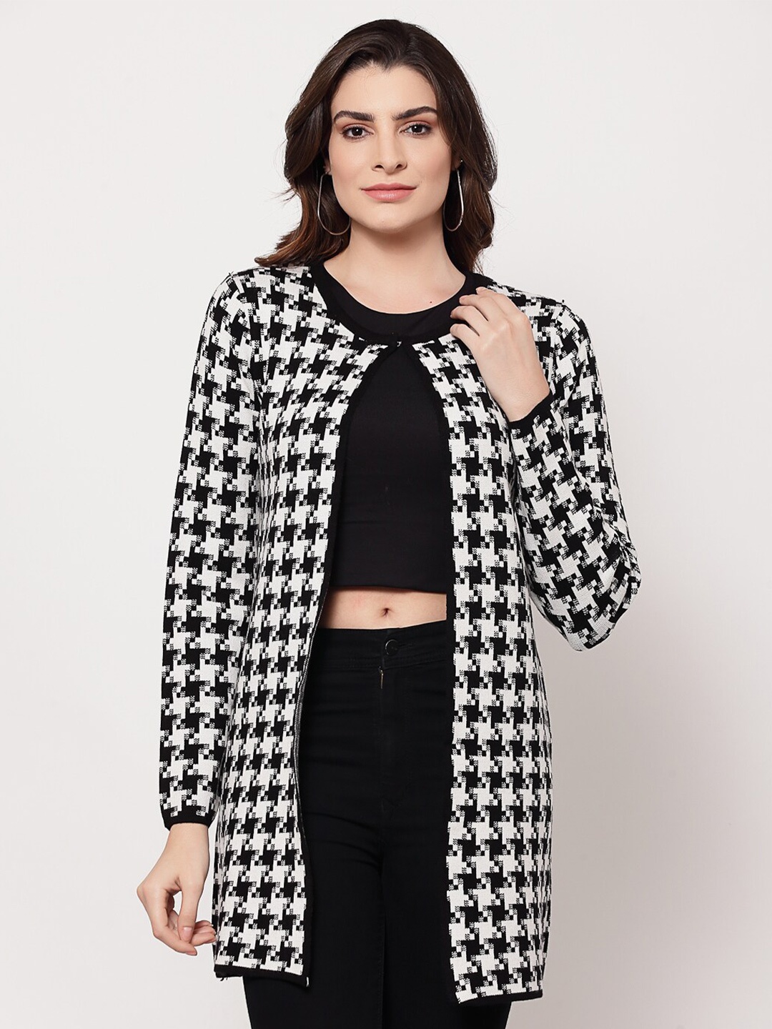 

Mafadeny Women White & Black Printed Longline Shrug