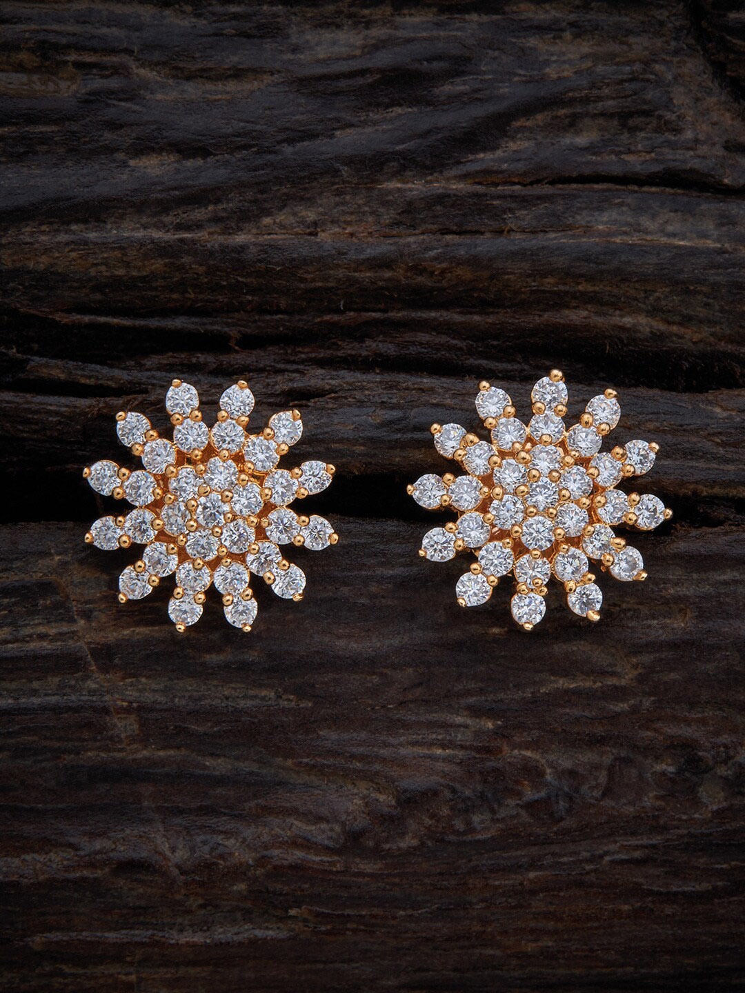 

Kushal's Fashion Jewellery White & Gold Plated Floral Studs Earrings