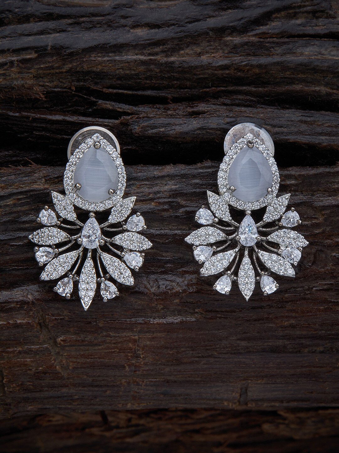 

Kushal's Fashion Jewellery Grey & Rhodium Plated Floral Studs Earrings