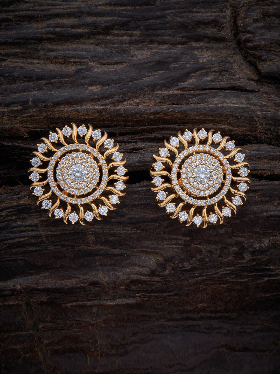 

Kushal's Fashion Jewellery Women Gold Plated White Floral Studs Earrings