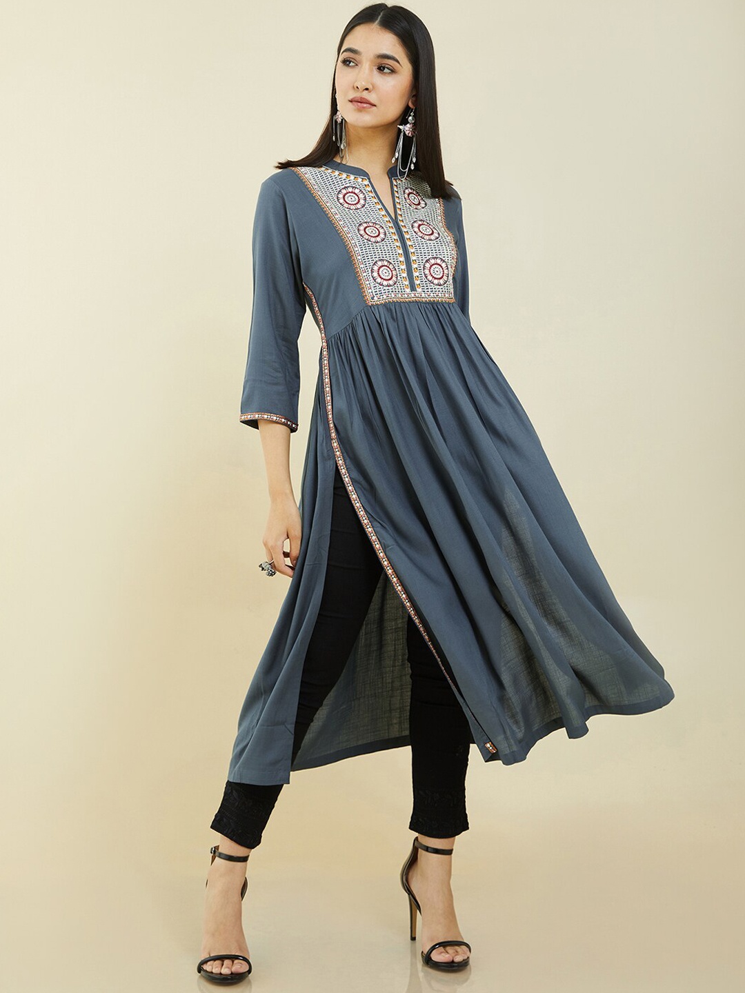 

Soch Women Grey Yoke Design Kurta