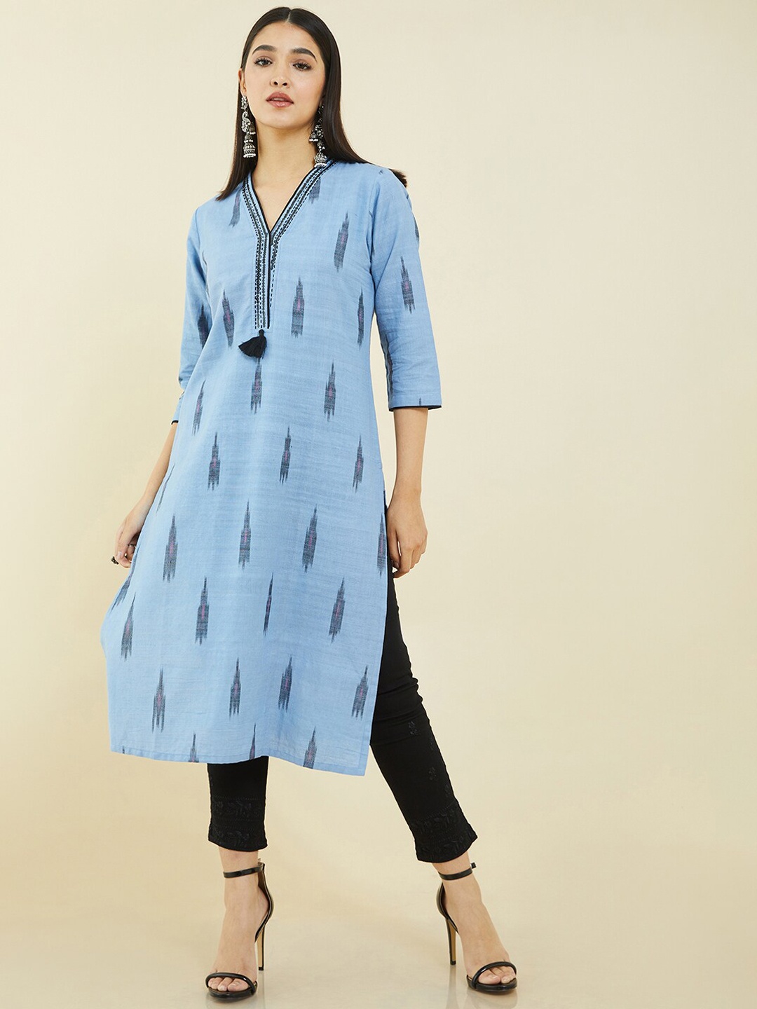 

Soch V-Neck Ethnic Motifs Printed Kurta, Blue