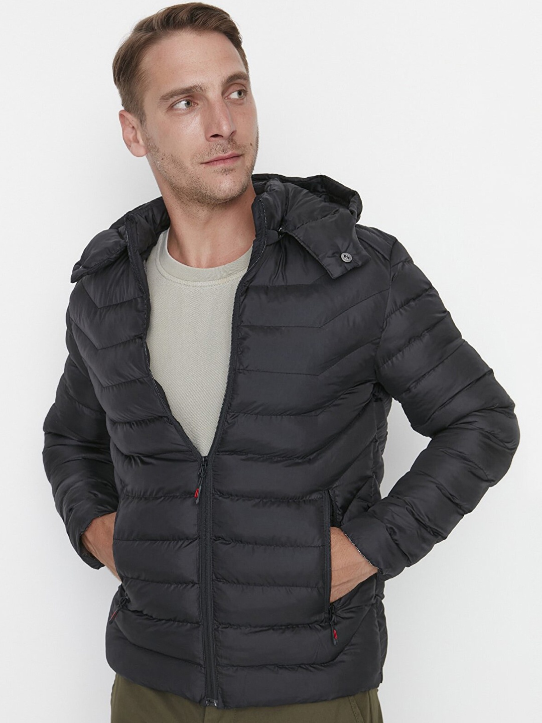 

Trendyol Men Black Solid Puffer Jacket