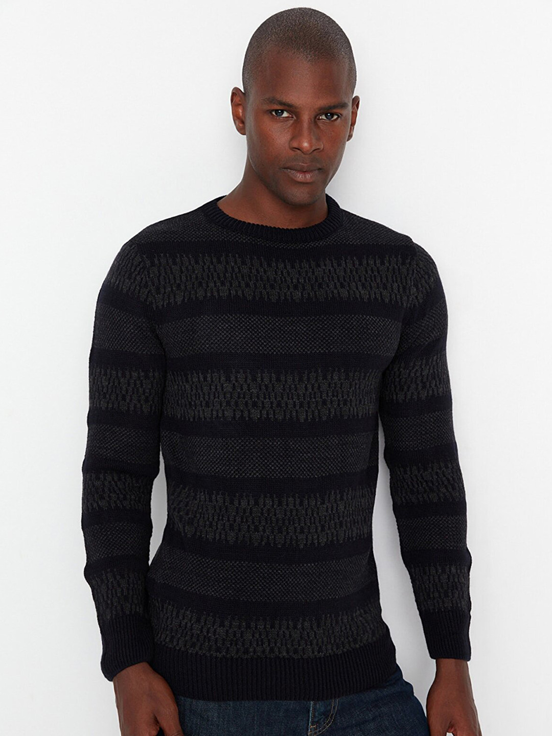 

Trendyol Men Black & Grey Acrylic Pullover