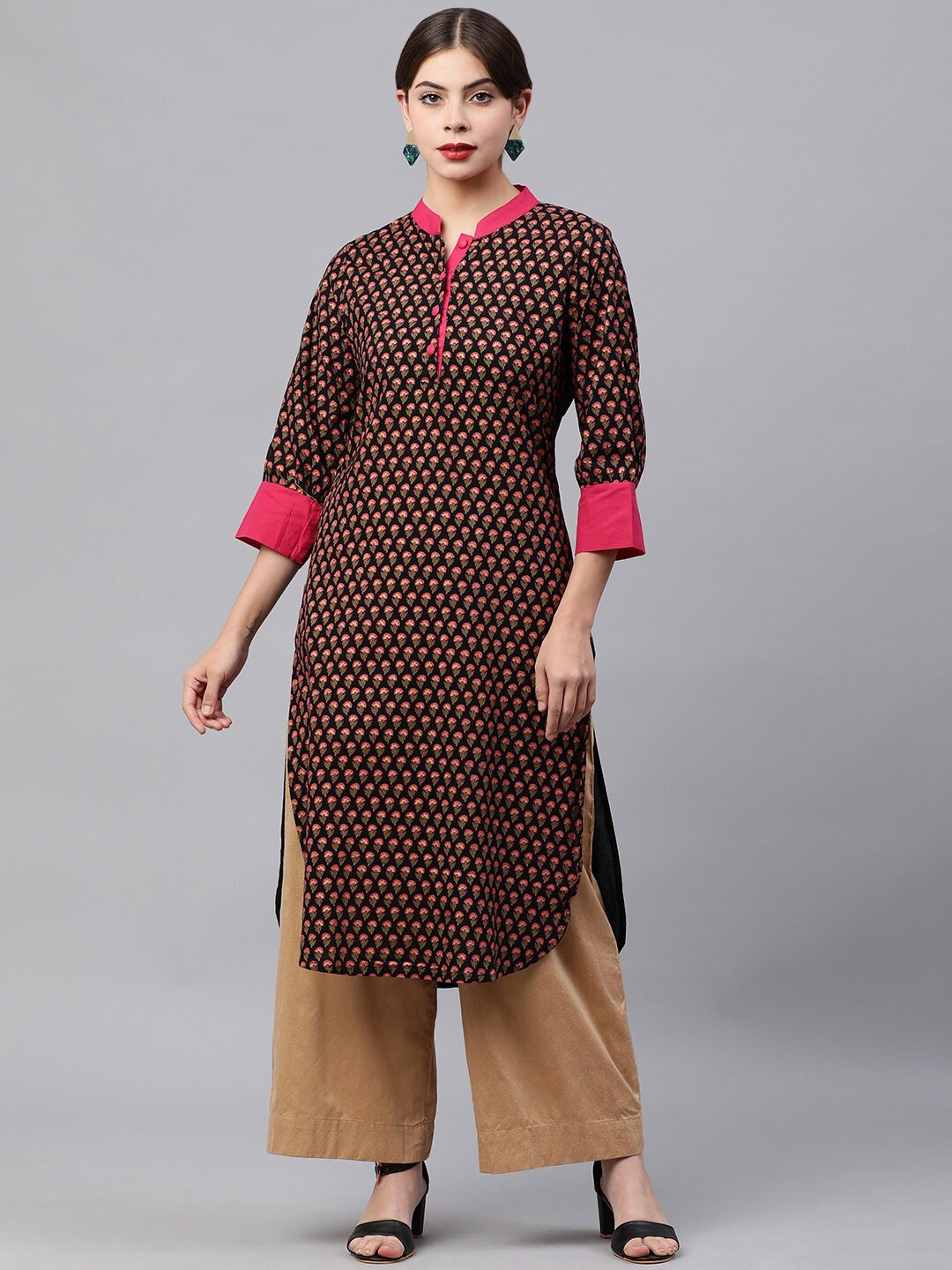 

HERE&NOW Women Black Floral Printed Kurta