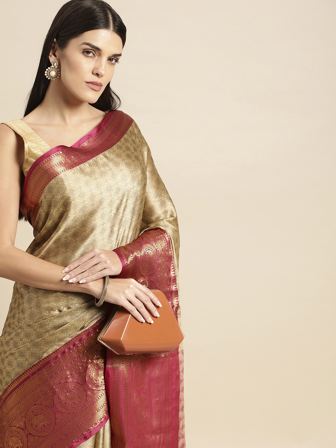 

FASHDEAL Floral Pure Cotton Saree, Beige