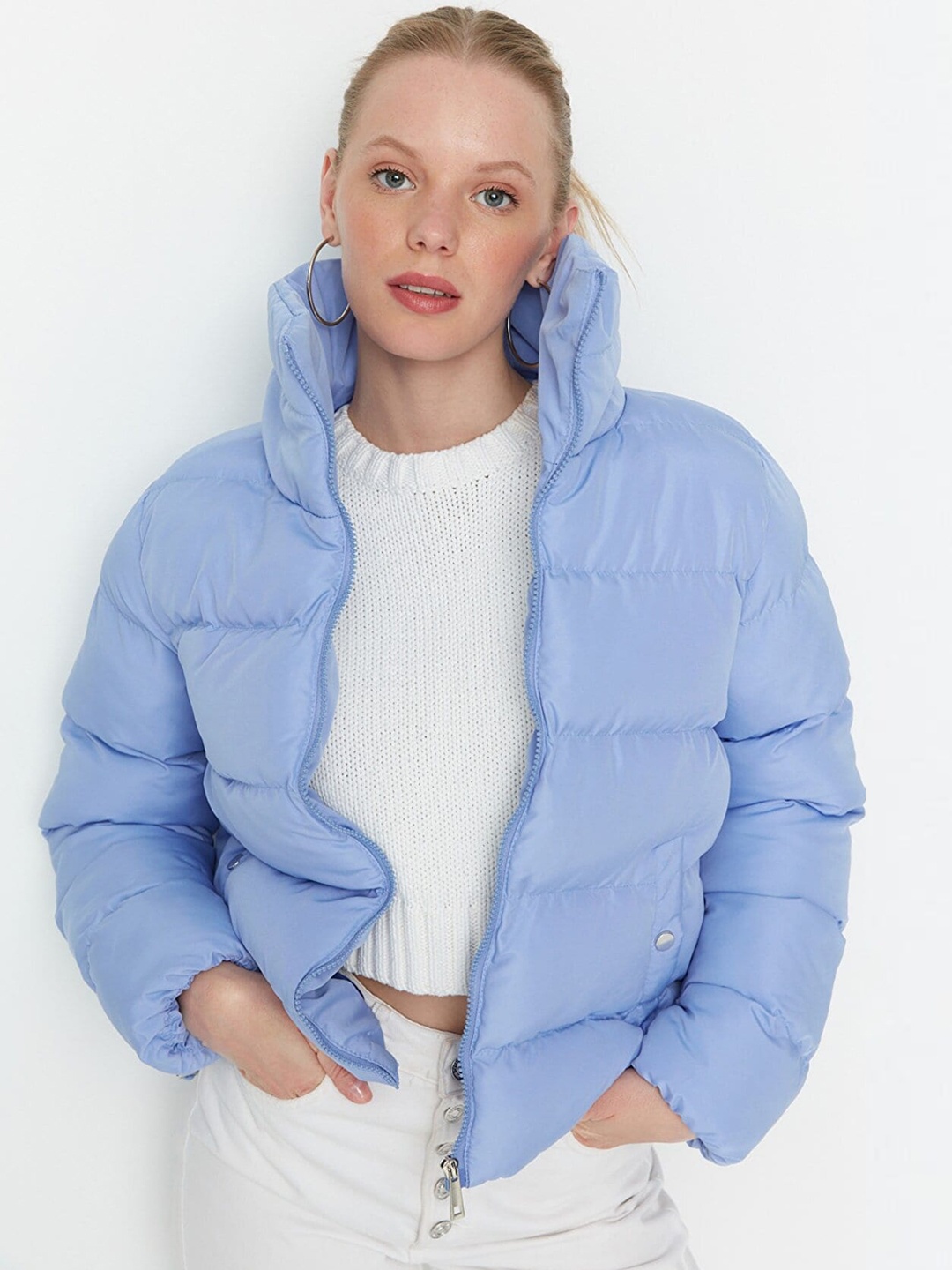

Trendyol Women Violet Solid Puffer Jacket
