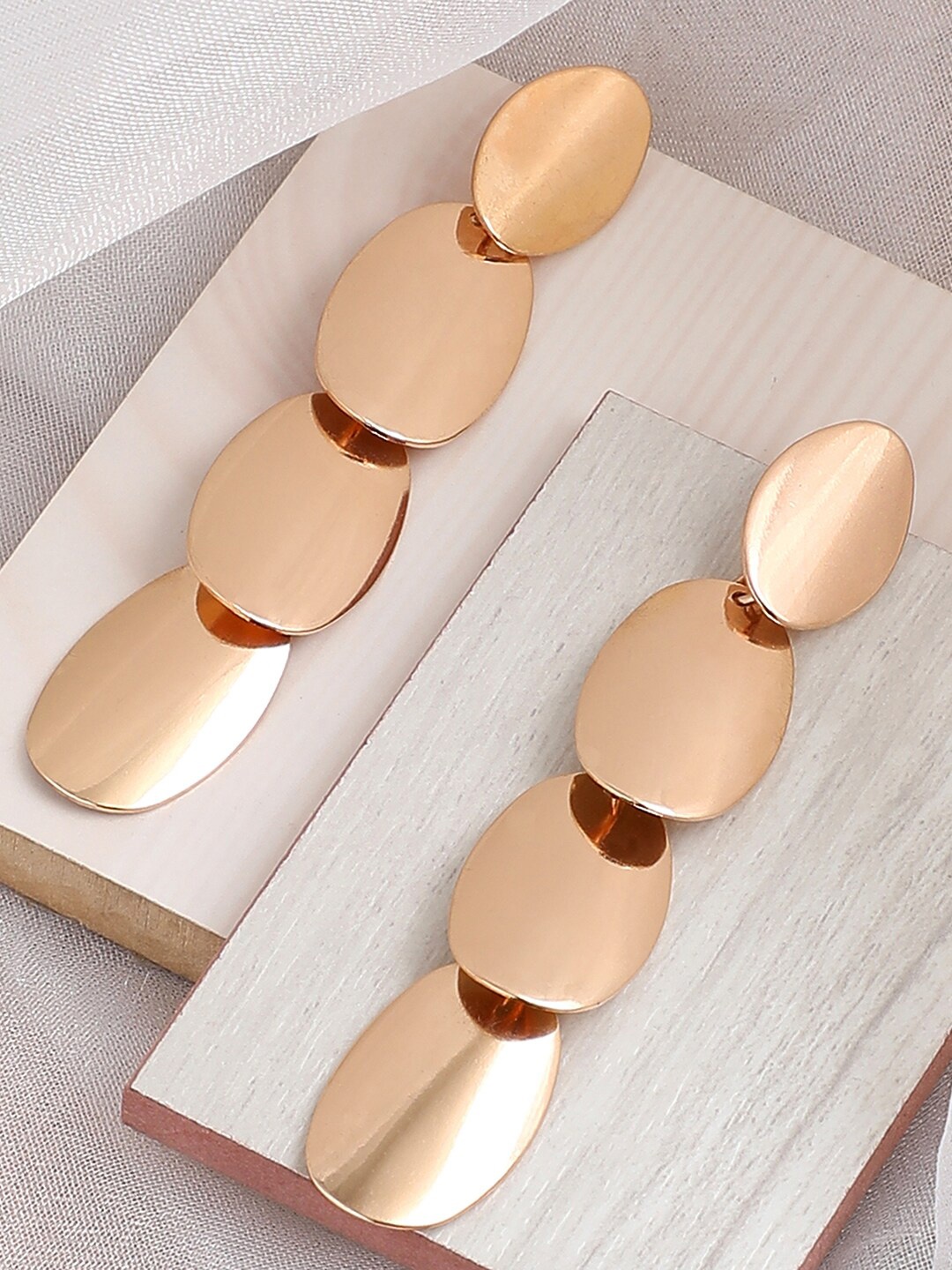 

SOHI Gold-Toned Contemporary Drop Earrings