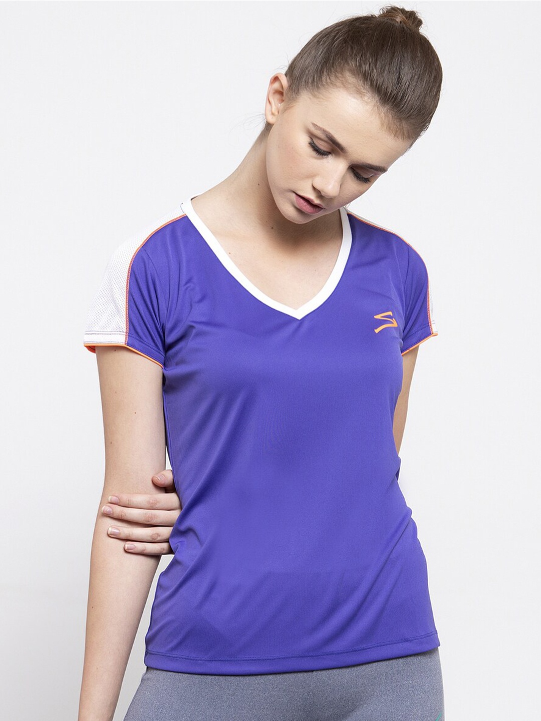 

UNPAR Women Purple V-Neck T-shirt