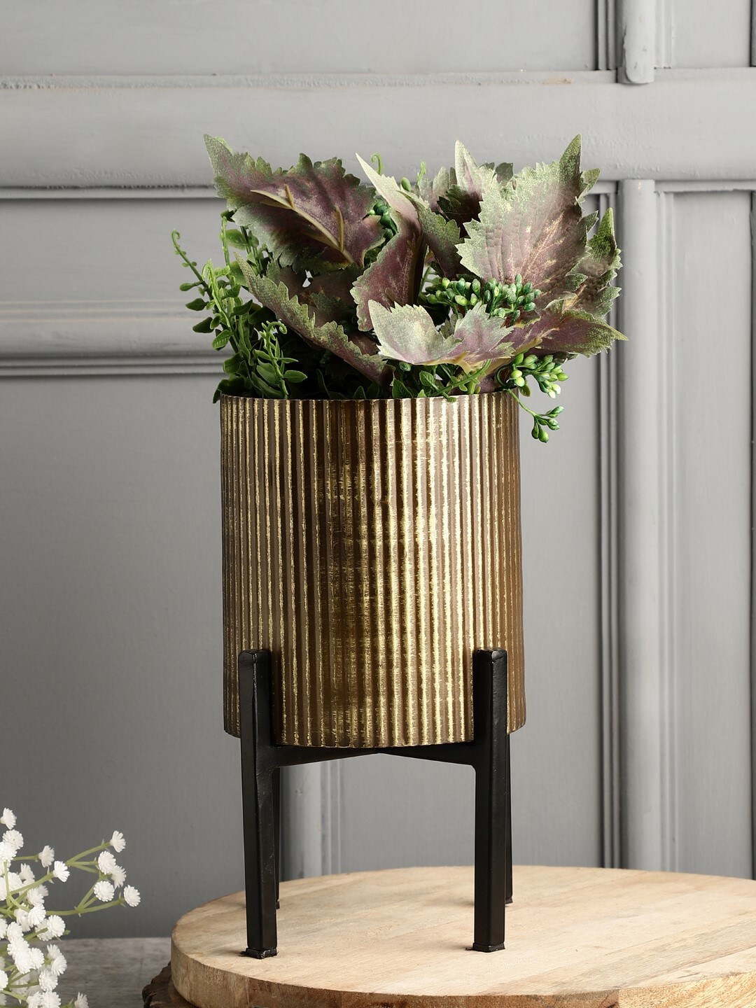 

OddCroft Bronze & Black Solid Planter