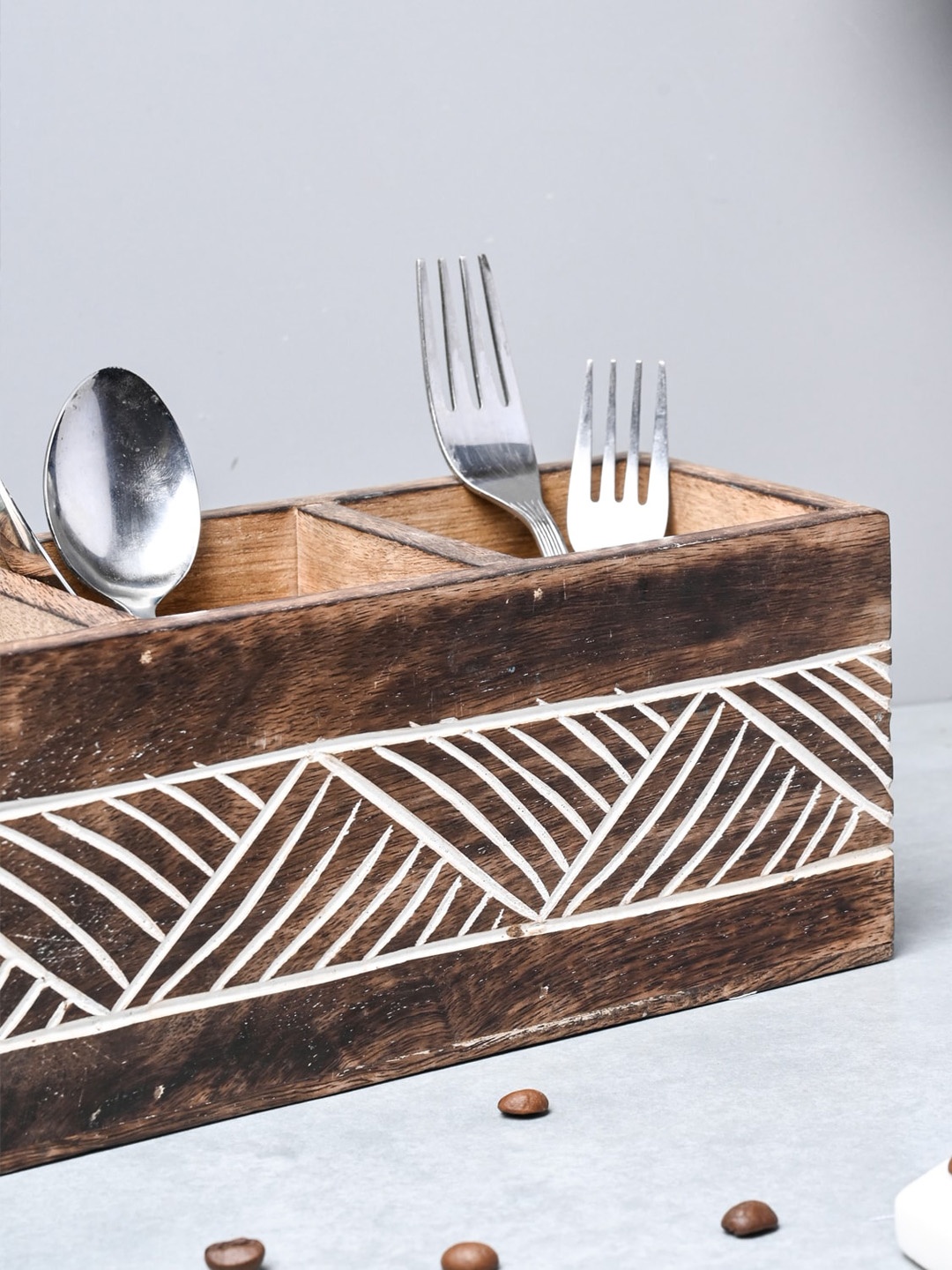 

CASA DECOR Brown & White Printed Wooden Cutlery Holder