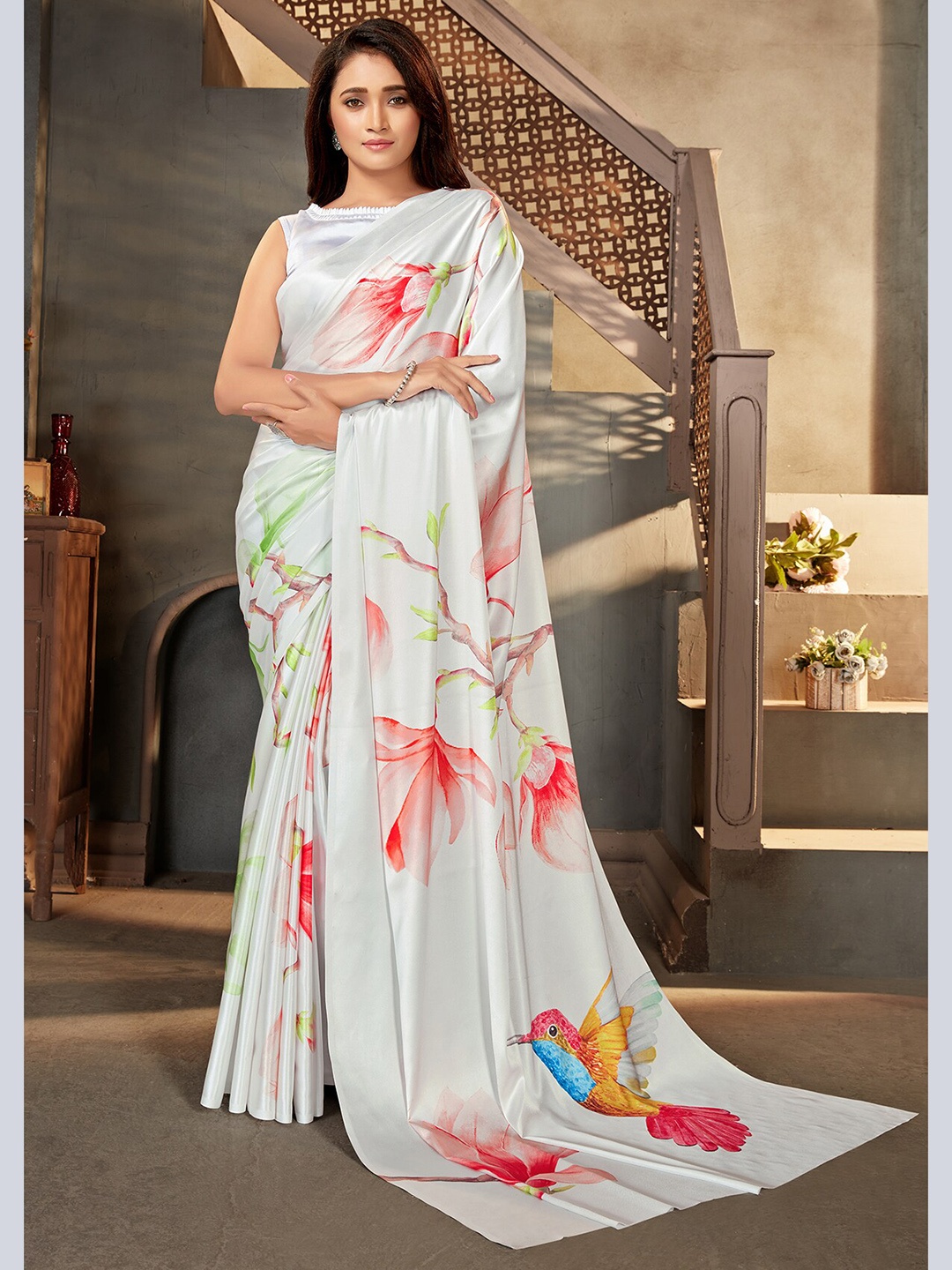 

MONJOLIKA FASHION Off White & Pink Floral Satin Saree