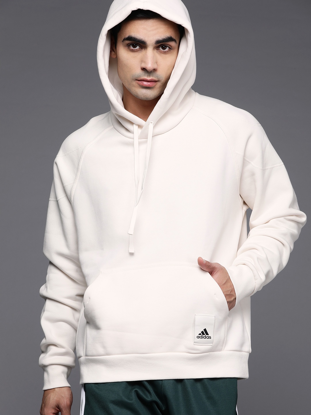 

ADIDAS Men Solid Caps Hooded Sweatshirt, White