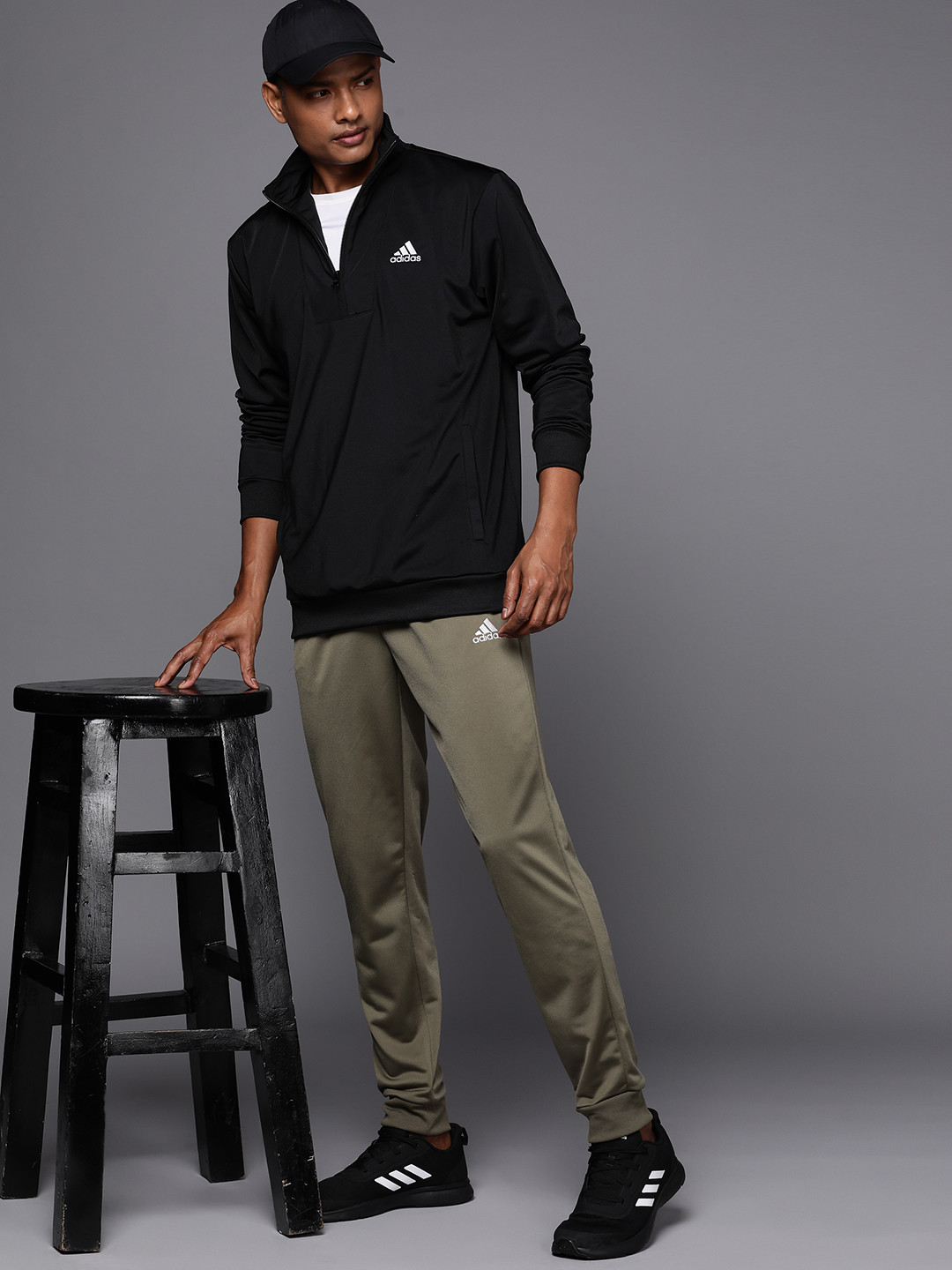 

ADIDAS Brand Logo Print Detail Tricot Tracksuit, Black