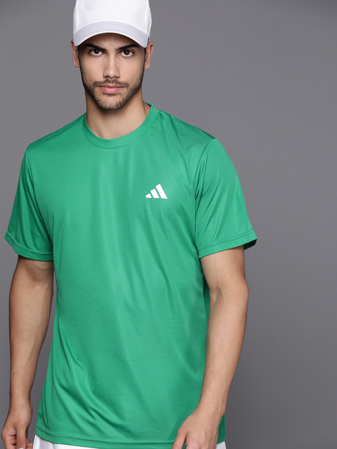 

ADIDAS Men Aeroready Training Essential Basic T-shirt, Green