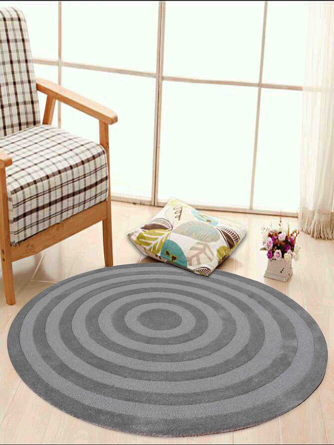 

PRESTO Grey Solid Hand Tufted Round Wool Carpet