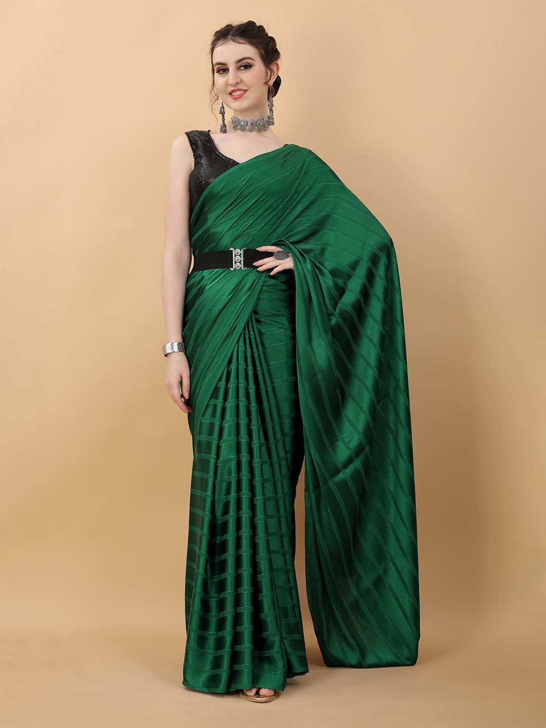

kasee Green Striped Saree