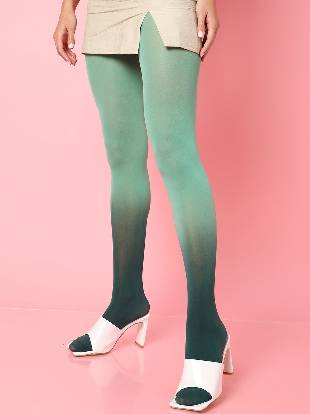 HAUTE SAUCE by Campus Sutra Women Green Double Tone Semi-Sheer Stockings