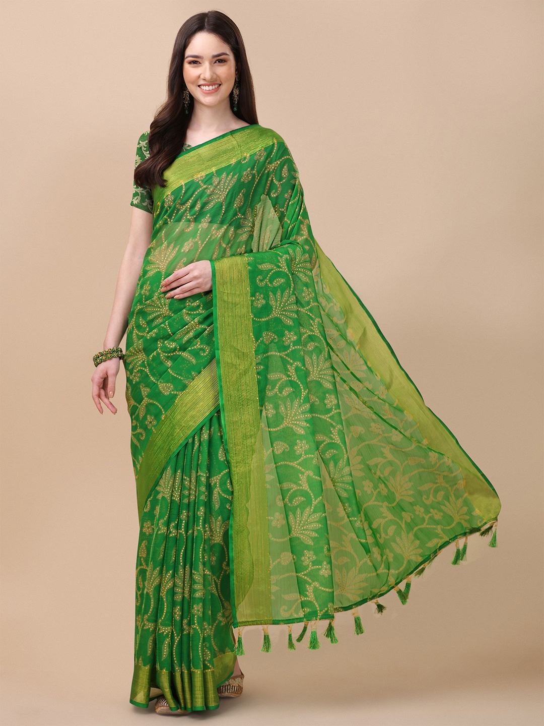 

Mitera Green & Beige Floral Printed Saree