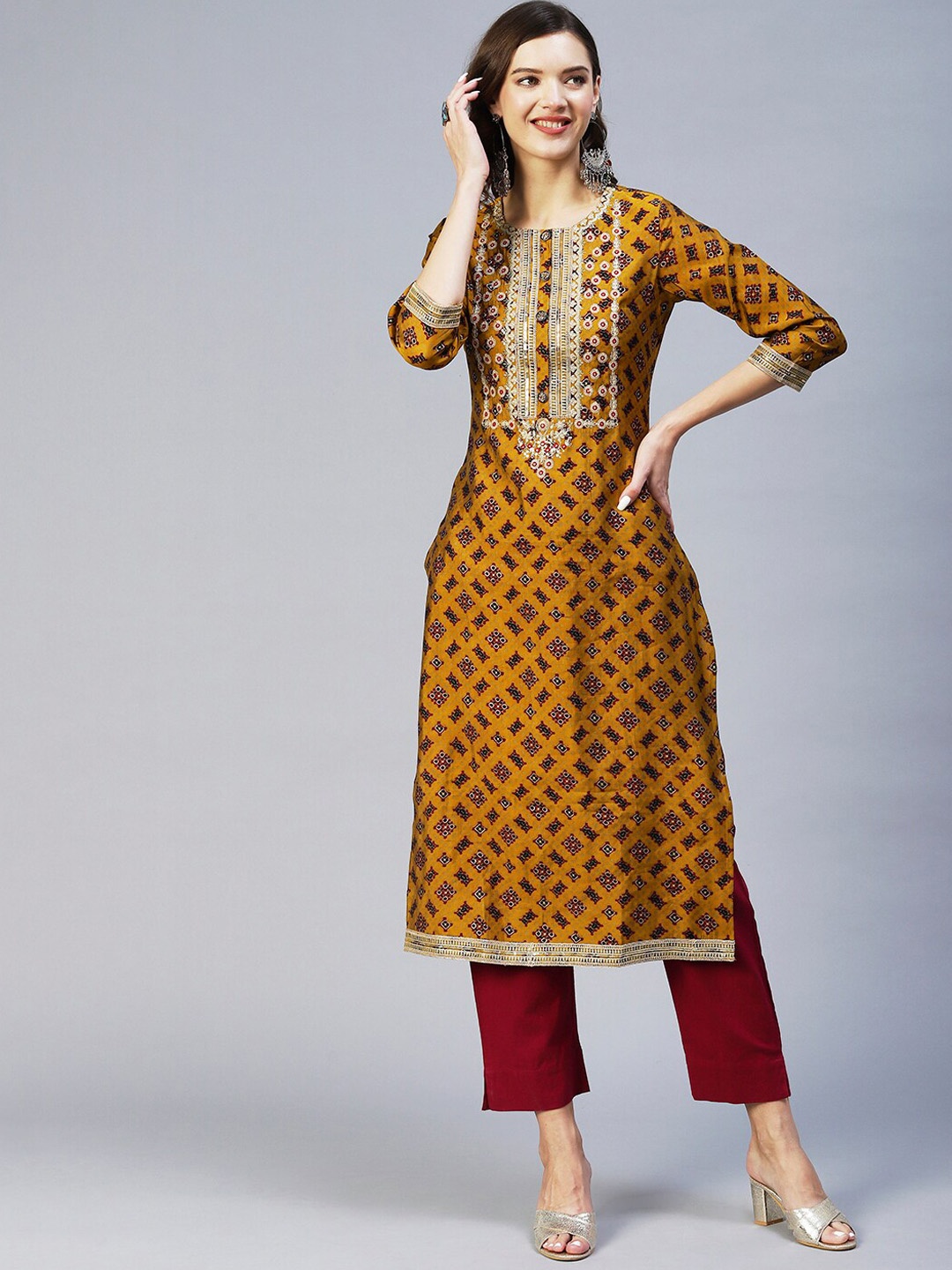 

FASHOR Women Mustard Yellow & Maroon Ethnic Motifs Printed Mirror Work Kurta