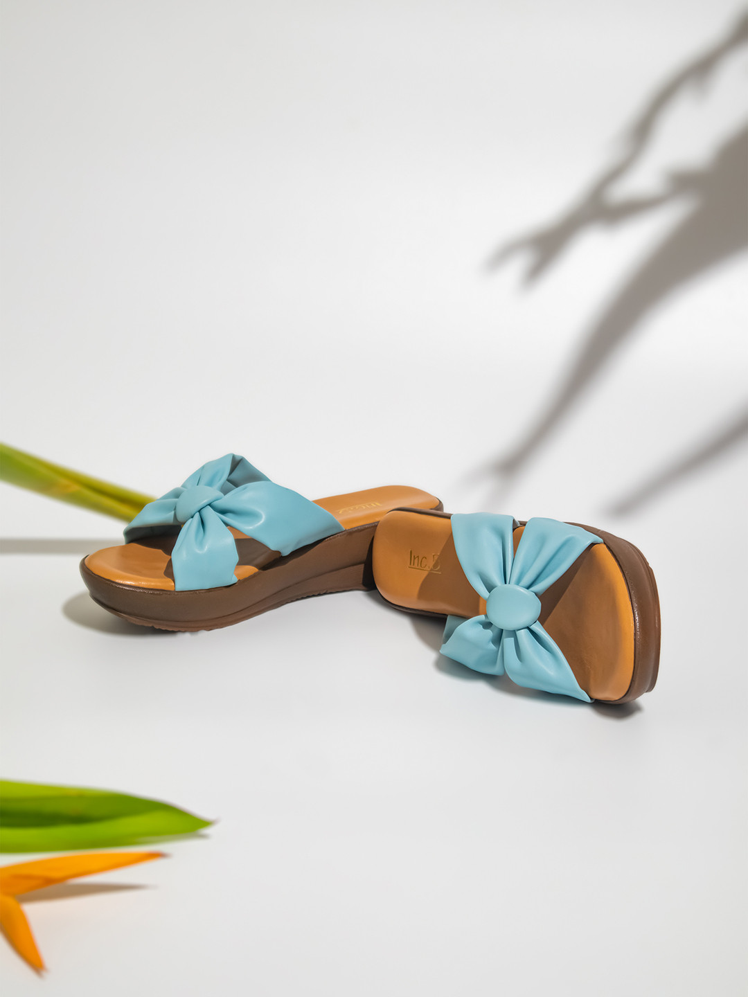 

Inc 5 Women Blue Flatform Heels