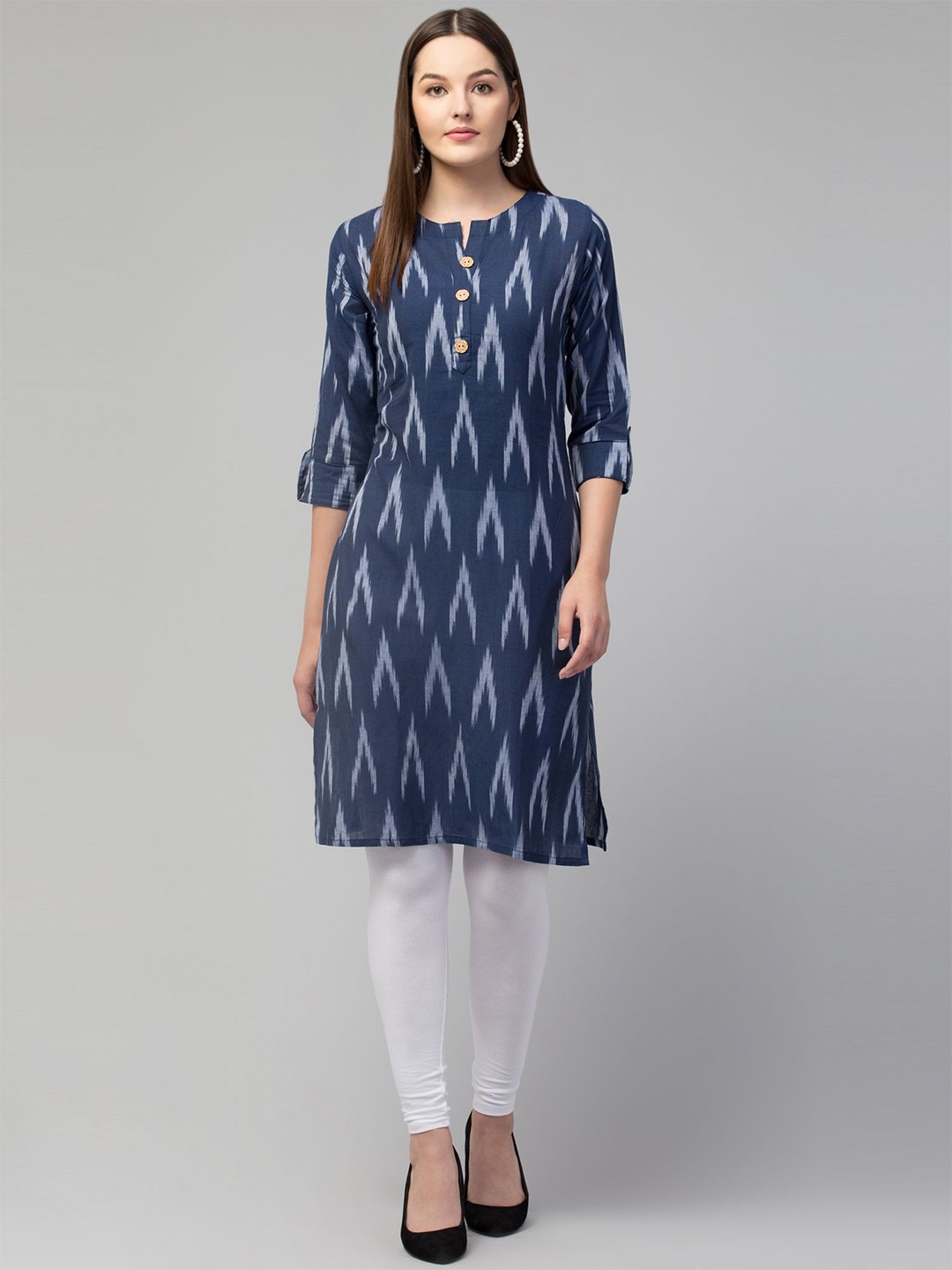 

Apraa & Parma Women Navy Blue Chevron Pure Cotton Kurta
