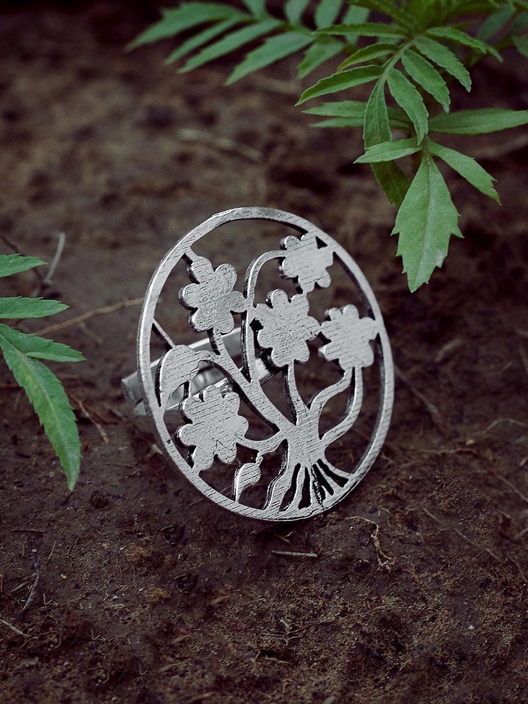 

ZeroKaata Oxidised Silver-Plated Adjustable Ring
