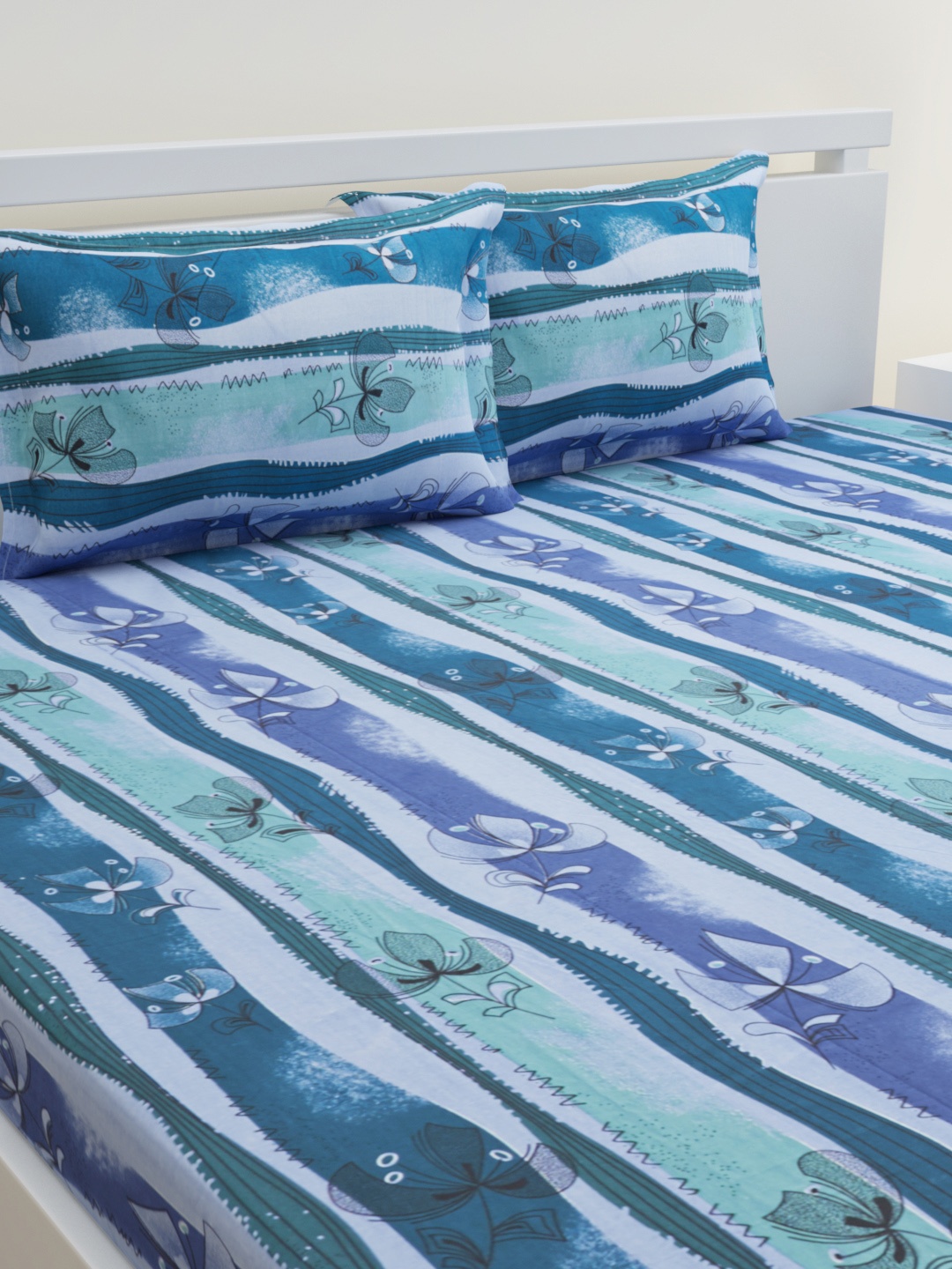 

HOME AFFAIRS Blue Floral 144 TC Pure Cotton Queen Bedsheet with 2 Pillow Covers