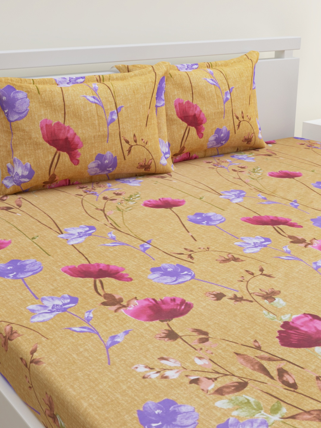 

HOME AFFAIRS Camel Brown & Pink Floral 144 TC Pure Cotton Queen Bedsheet &2 Pillow Covers