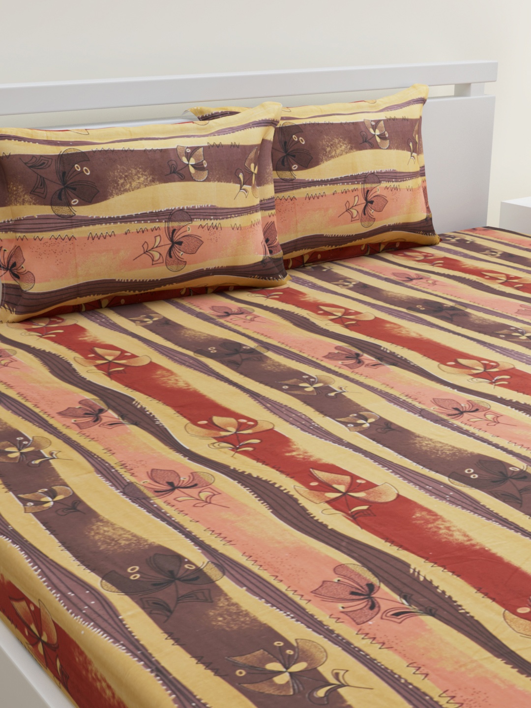 

HOME AFFAIRS Yellow & Brown Floral Pure Cotton 144 TC Queen Bedsheet with 2 Pillow Covers