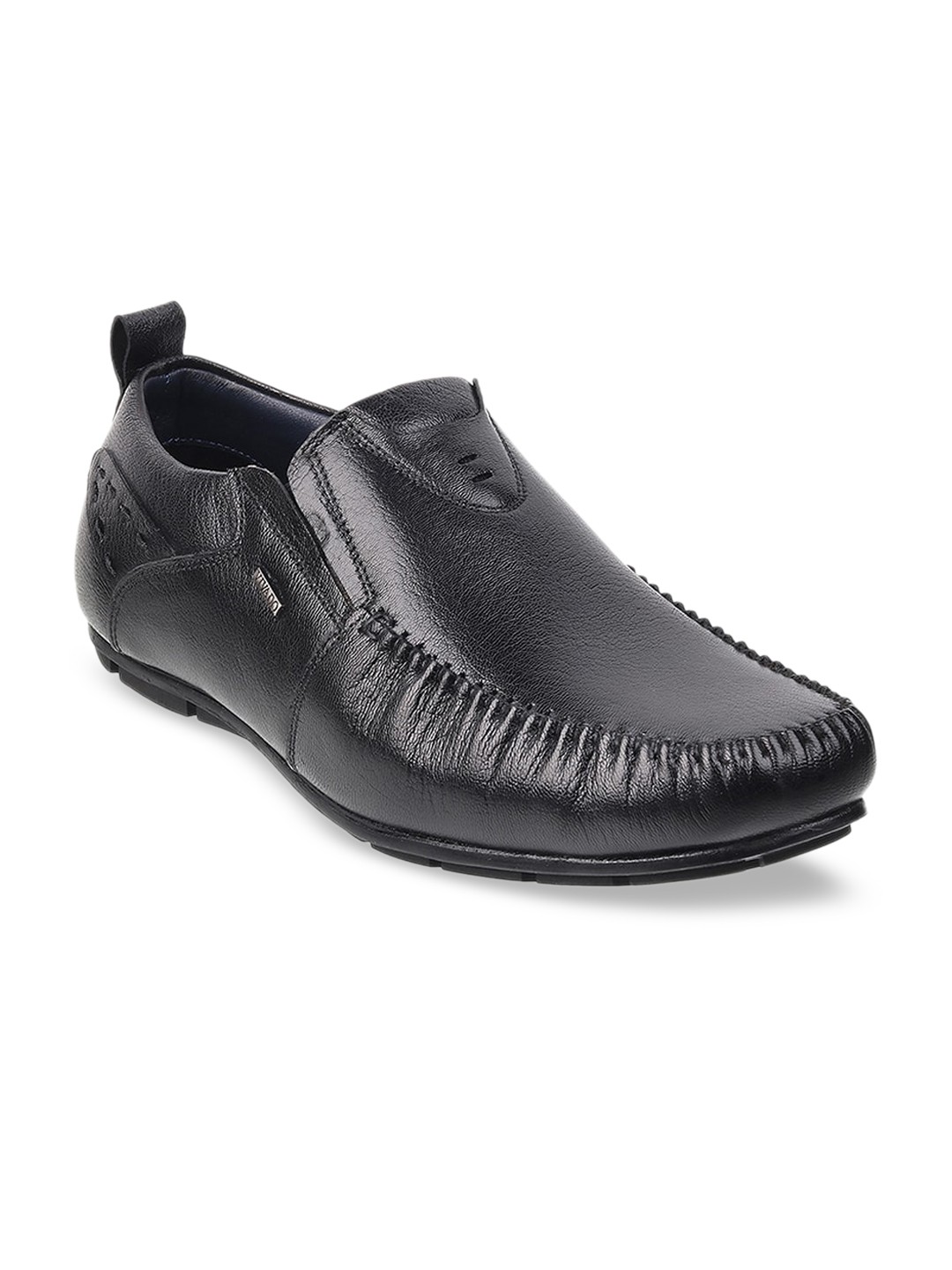 

WALKWAY by Metro Men Black Textured Leather Loafers