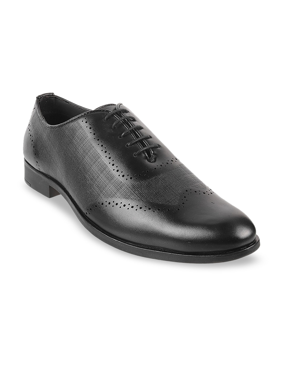 

WALKWAY by Metro Men Black Textured Formal Shoes