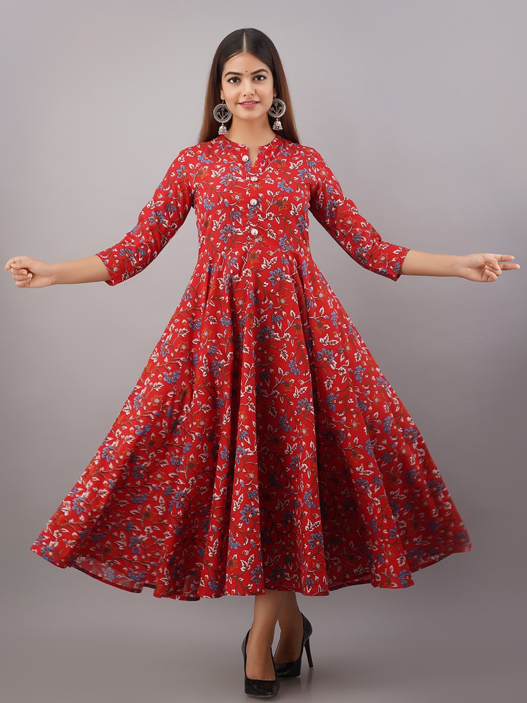 

Women Touch Women Red & Blue Floral Printed Cotton Kurta