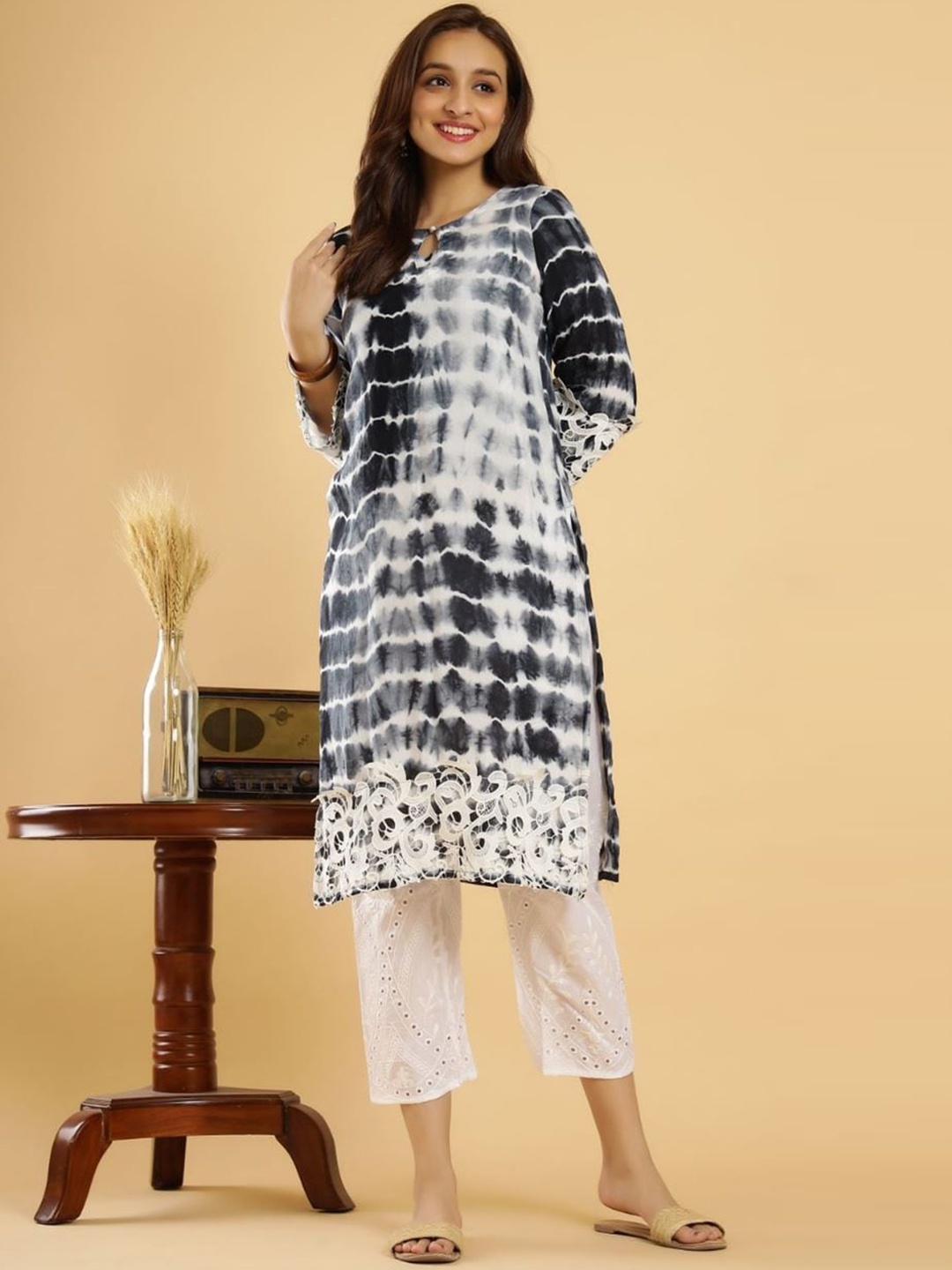 AUTUMN LANE Women Charcoal Dyed Pure Cotton Kurta with Trousers