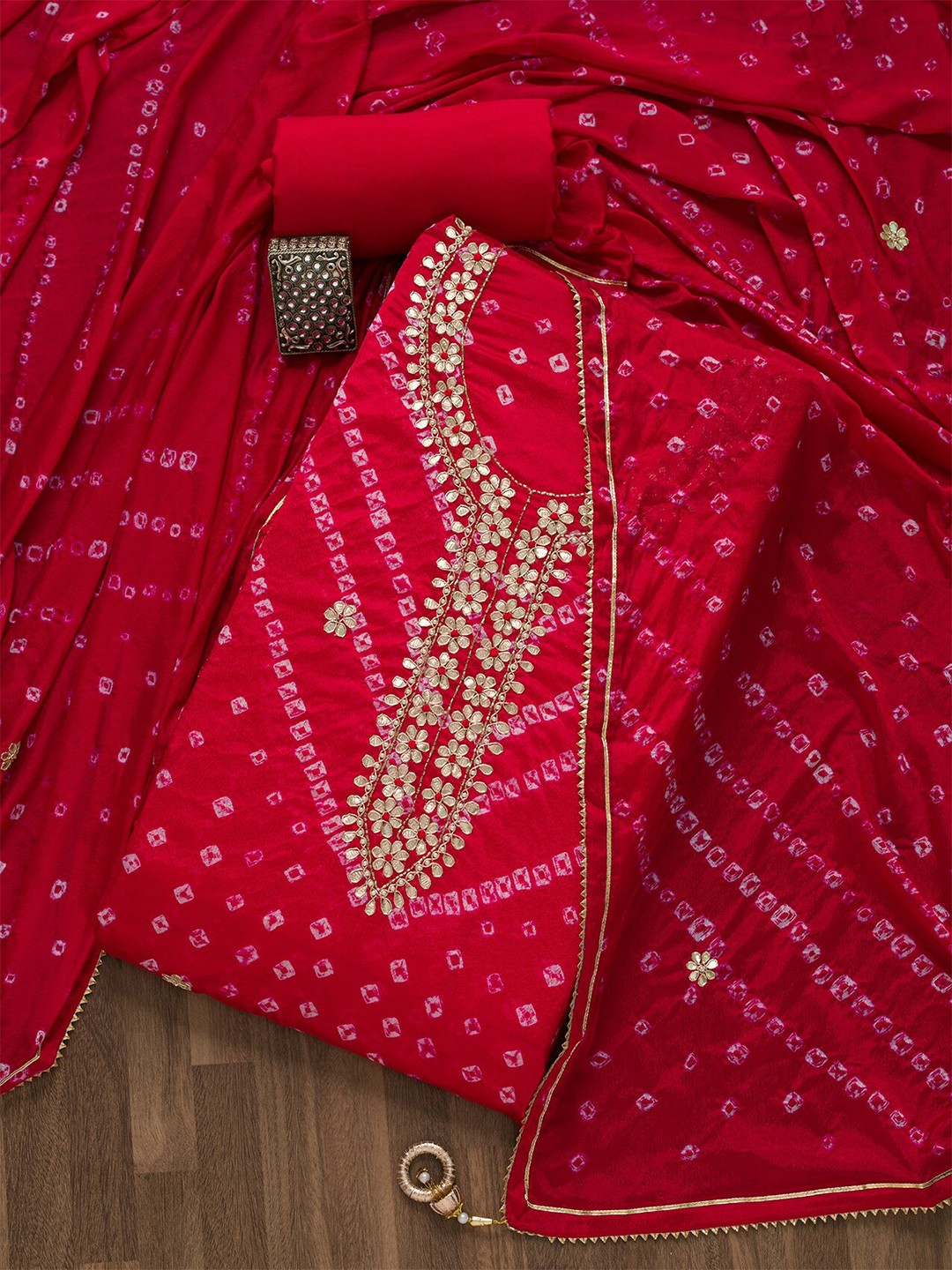 

Koskii Red & Gold-Toned Embroidered Unstitched Dress Material