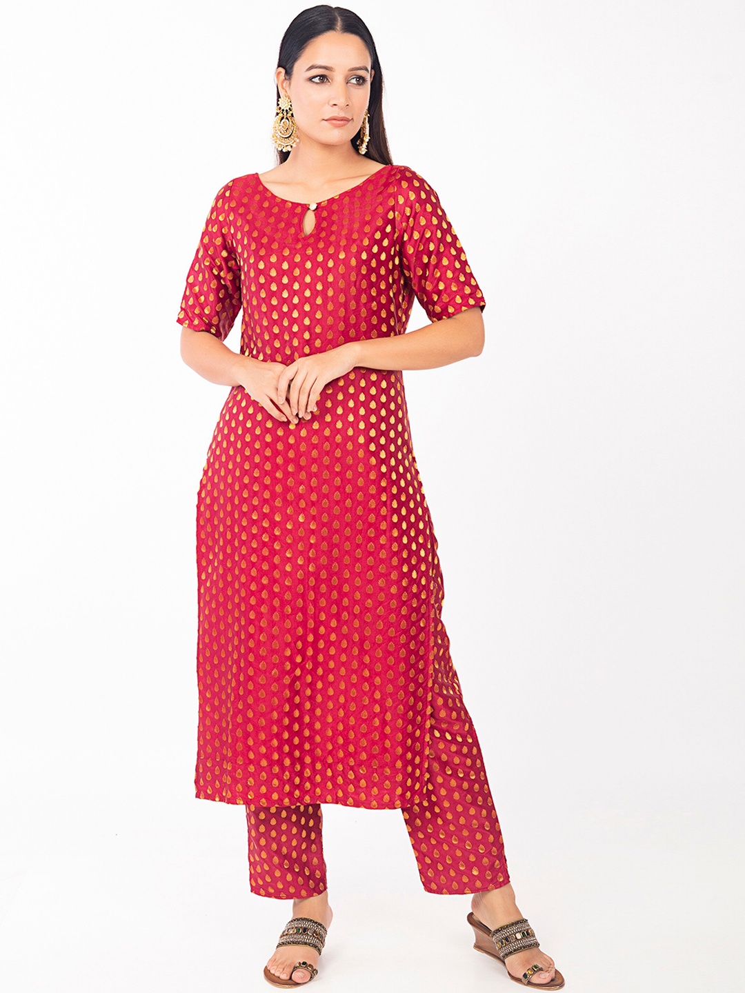 

EMPRESS PITARA Women Red Kurta with Trousers & With Dupatta