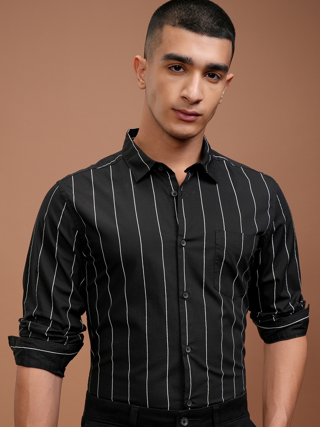 

HIGHLANDER Men Black Slim Fit Striped Cotton Casual Shirt