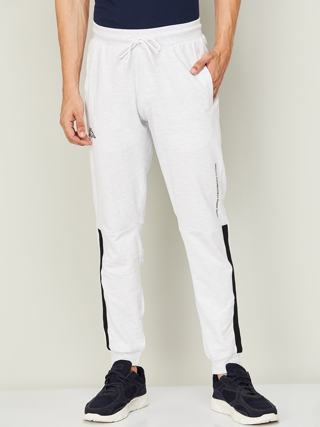 

Kappa Men White Solid Cotton Sports Joggers