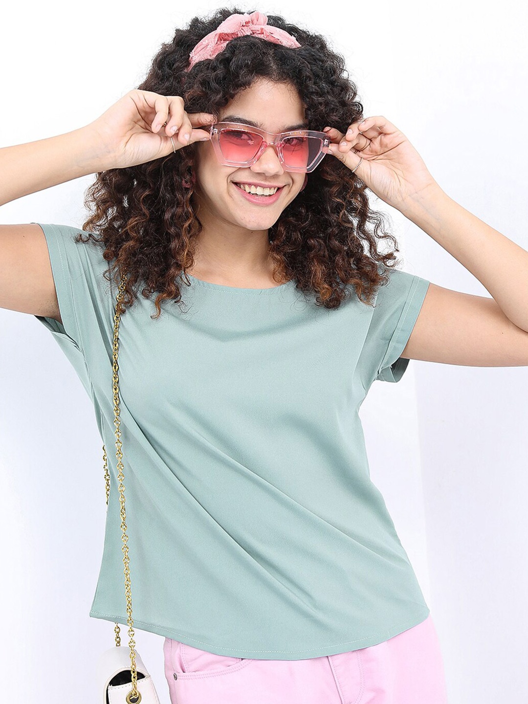 

Tokyo Talkies Woman Green Solid Round Neck Top