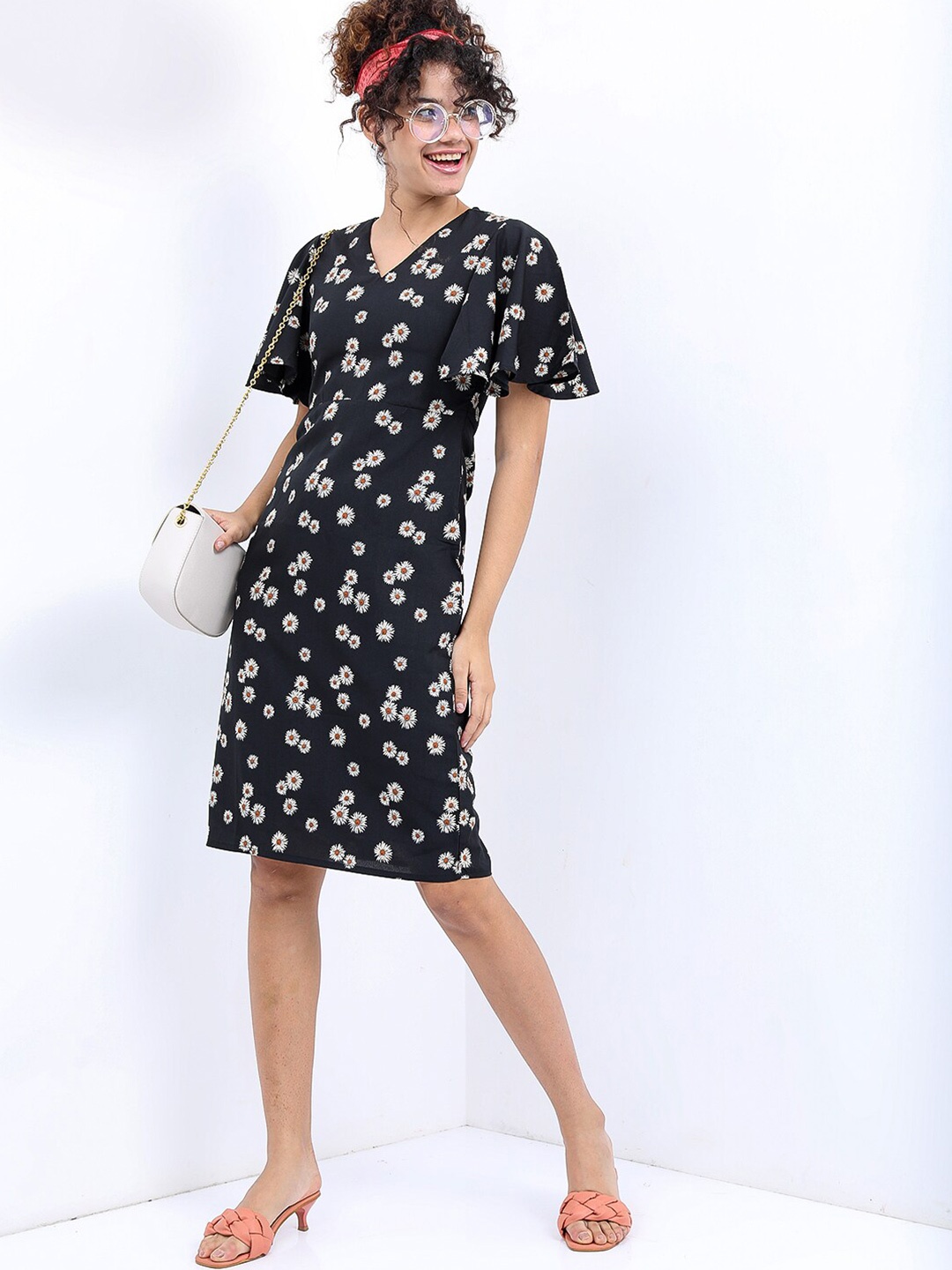 

Tokyo Talkies Black Floral Sheath Dress