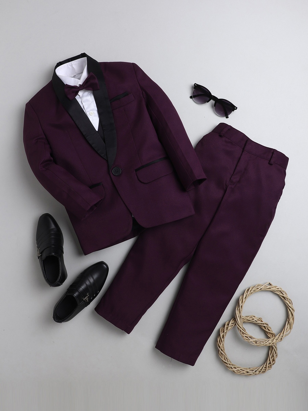

Jeetethnics Infants Boys Purple Solid Single-Breasted 4-Piece Suits
