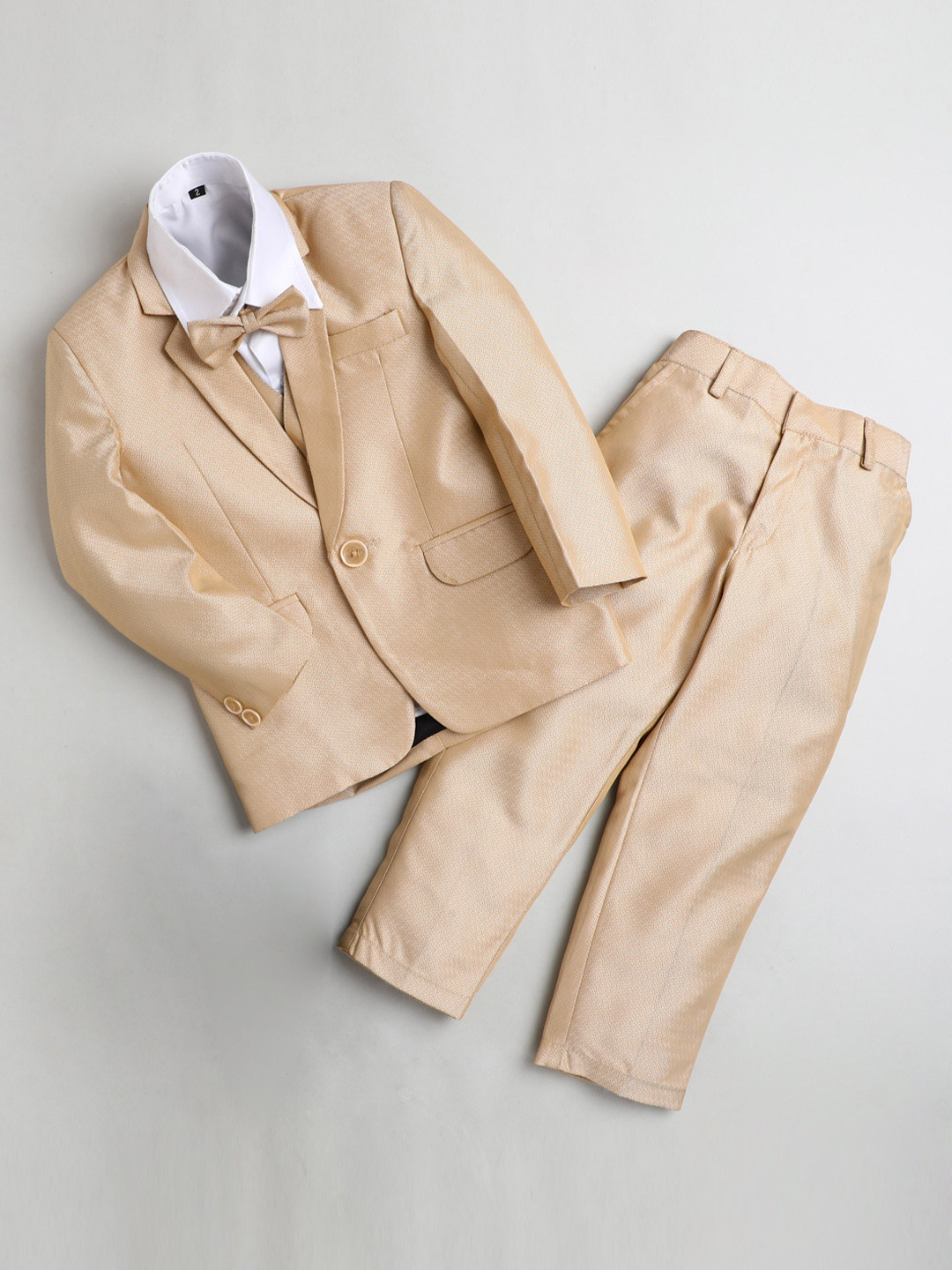 

Jeetethnics Boys Self-Design Single-Breasted 4-Piece Partywear Suit, Beige