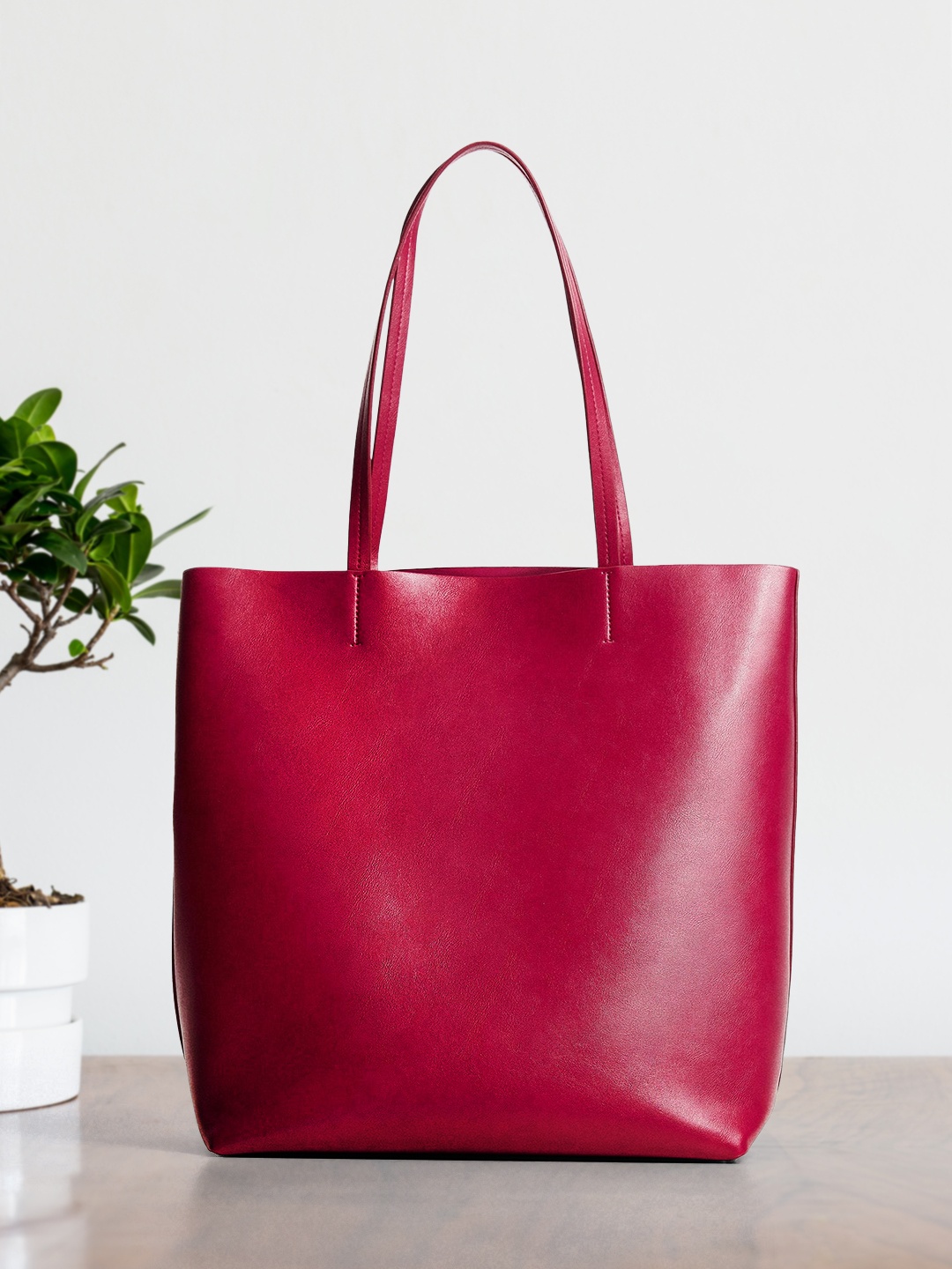 

MANGO Women Red Solid Structured Shoulder Bag