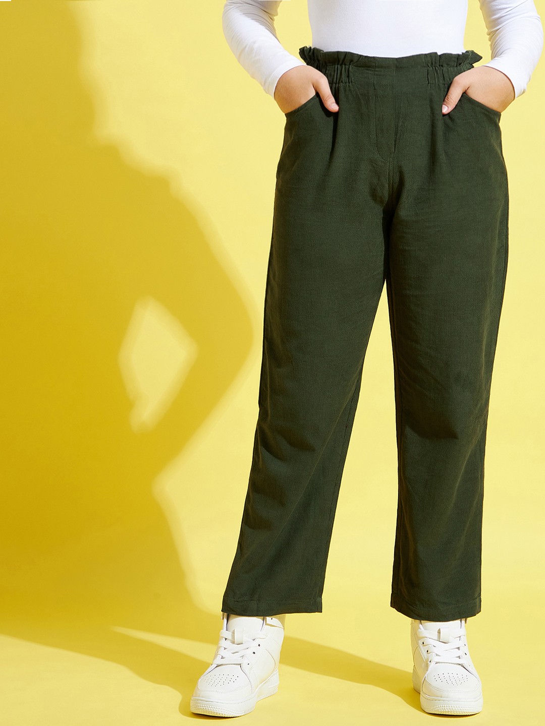 

Noh.Voh - SASSAFRAS Kids Girls Olive Green Cotton Comfort Trousers