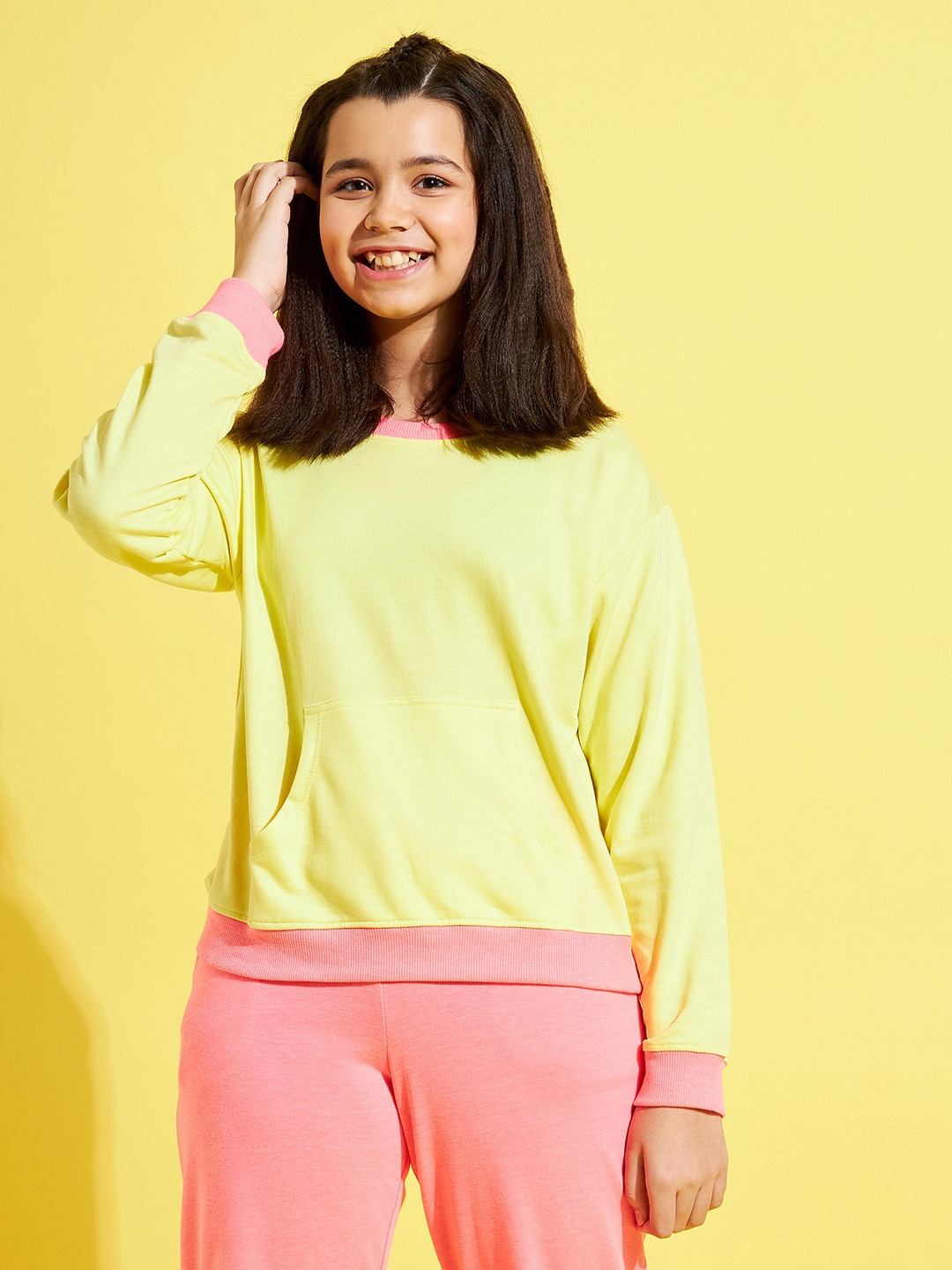 

Noh.Voh - SASSAFRAS Kids Girls Round Neck Sweatshirt, Yellow