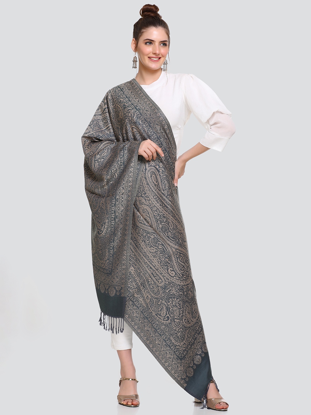 

KANIGARI Women Grey & Beige Printed Woven Design Stole