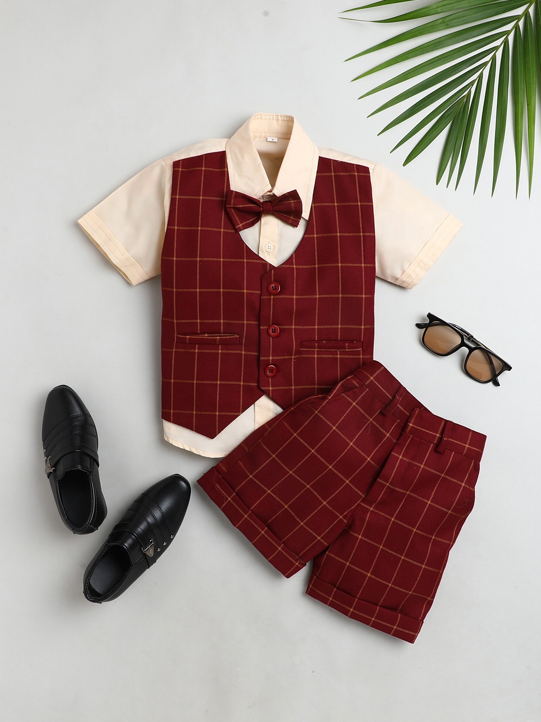 

Jeetethnics Boys Maroon & Cream-Coloured Checked Shirt with Shorts