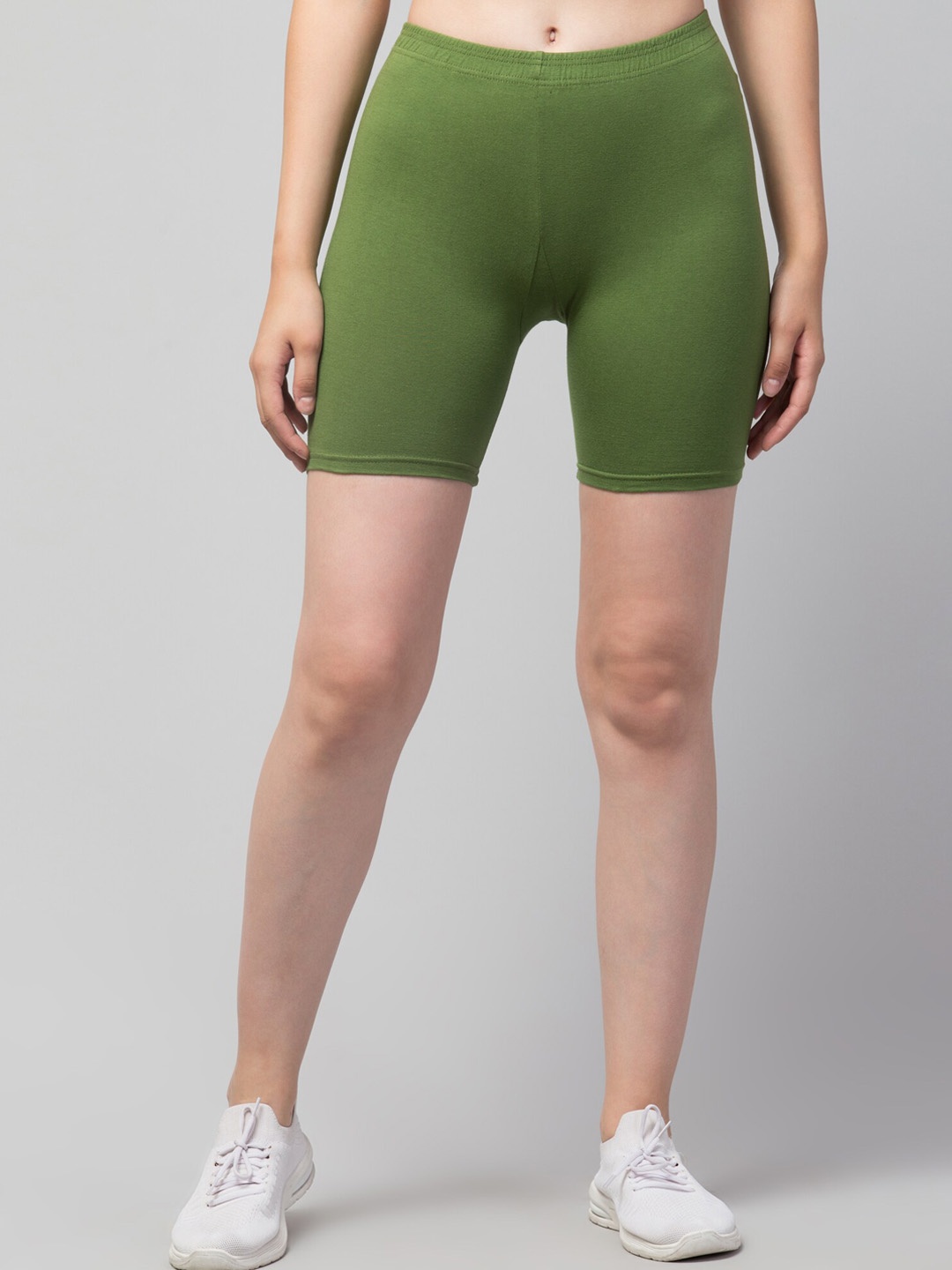 

Apraa & Parma Women Green Slim Fit Cotton Cycling Sports Shorts